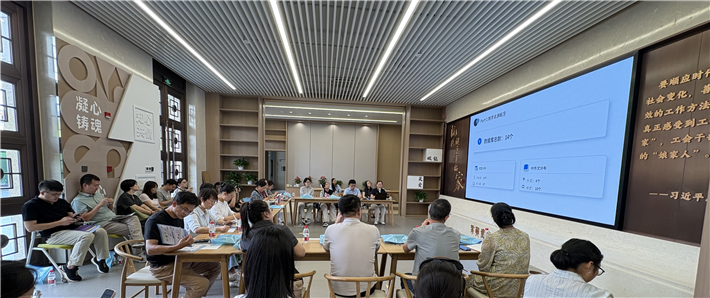 数据库资源服务与需求座谈会圆满举行